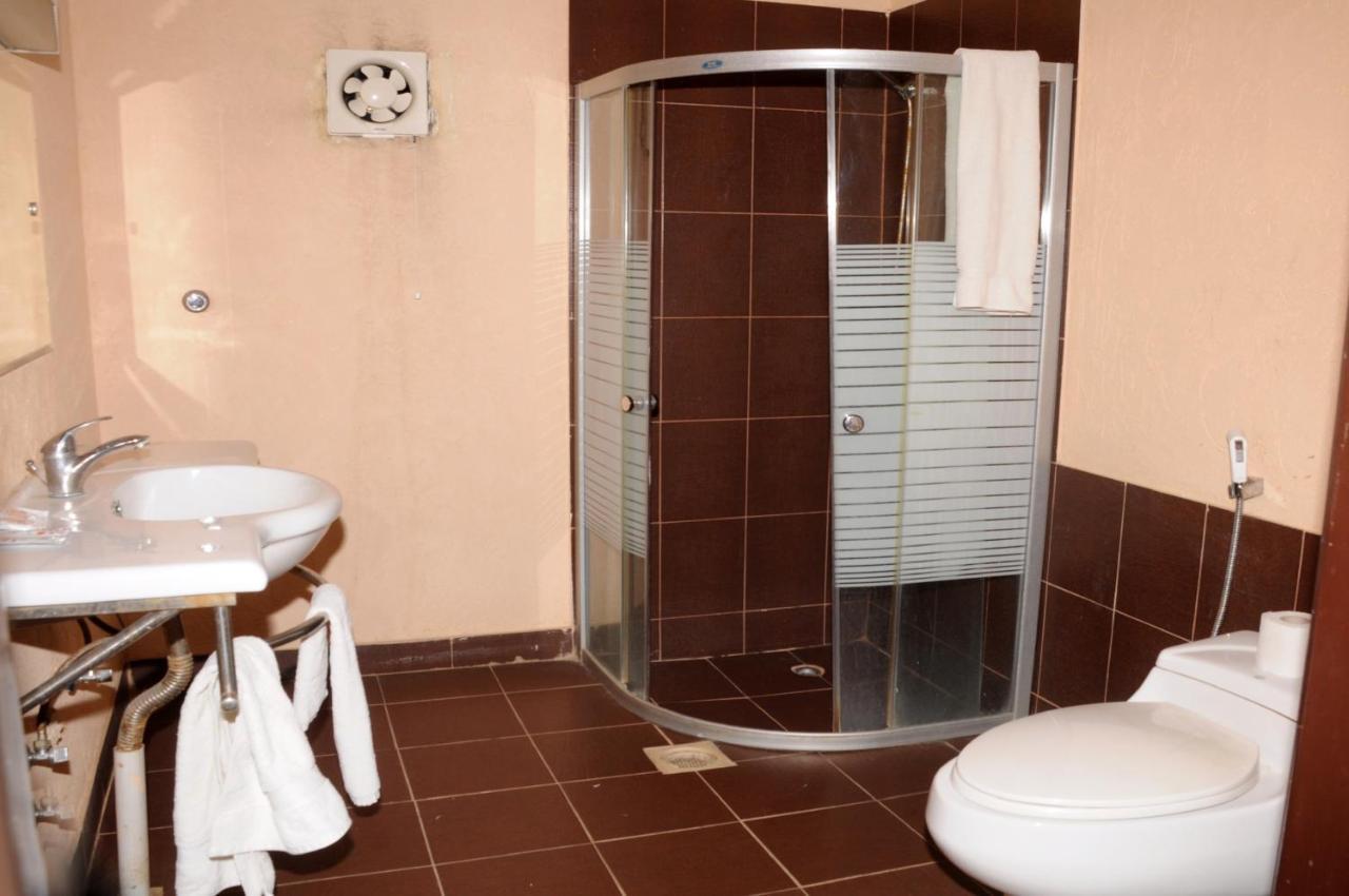 فندق العروبة Riade Exterior foto