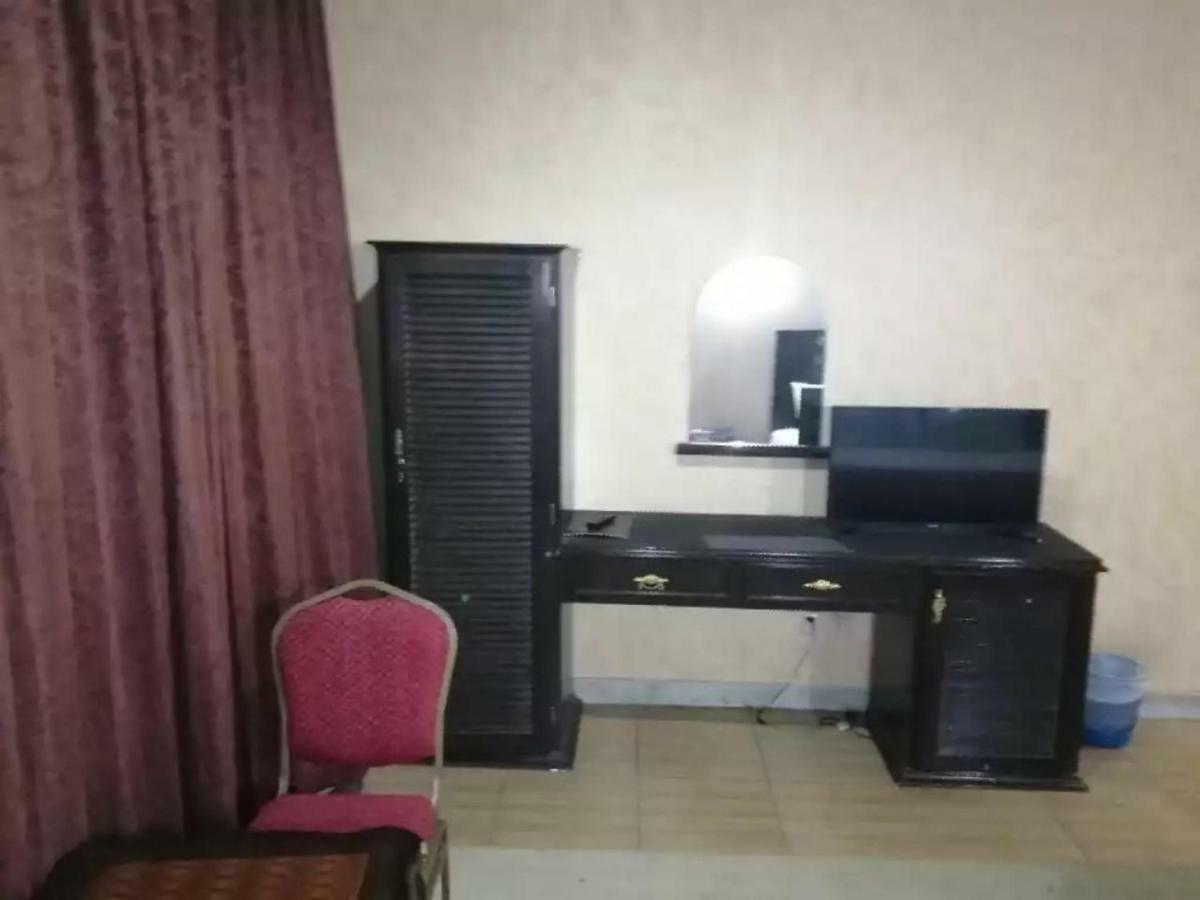فندق العروبة Riade Exterior foto
