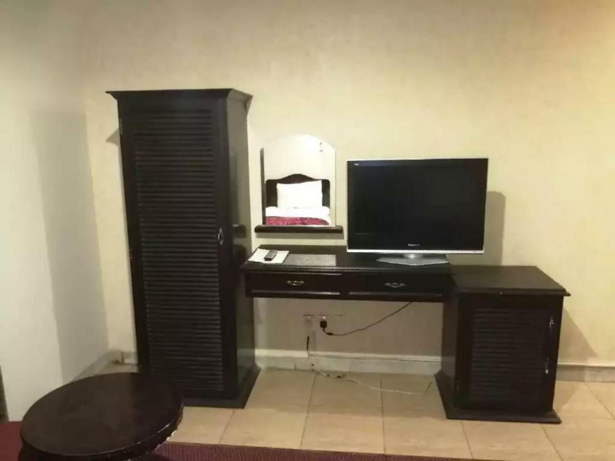 فندق العروبة Riade Exterior foto